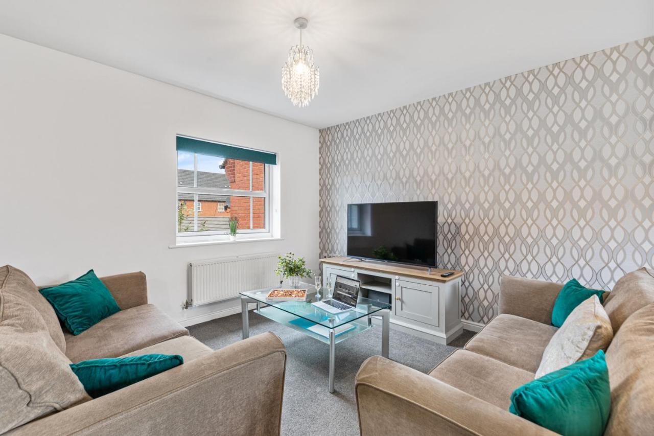 Silver Stag Properties, Modern 2 Bedroom House Thringstone 외부 사진