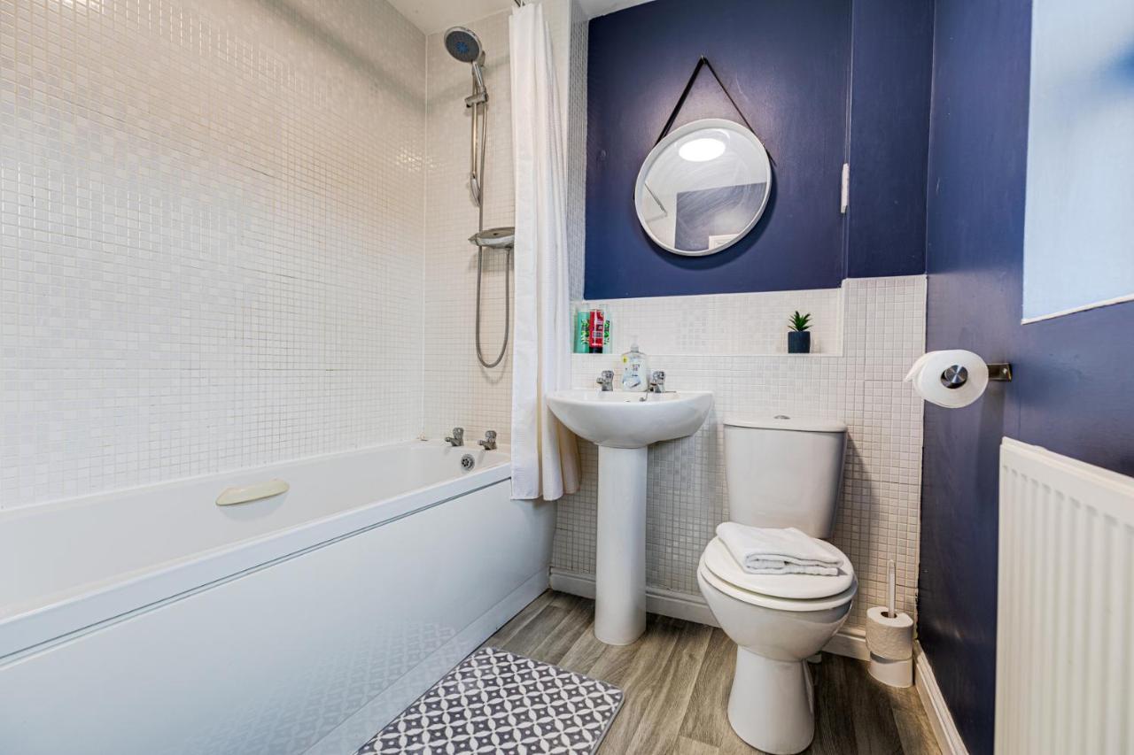 Silver Stag Properties, Modern 2 Bedroom House Thringstone 외부 사진